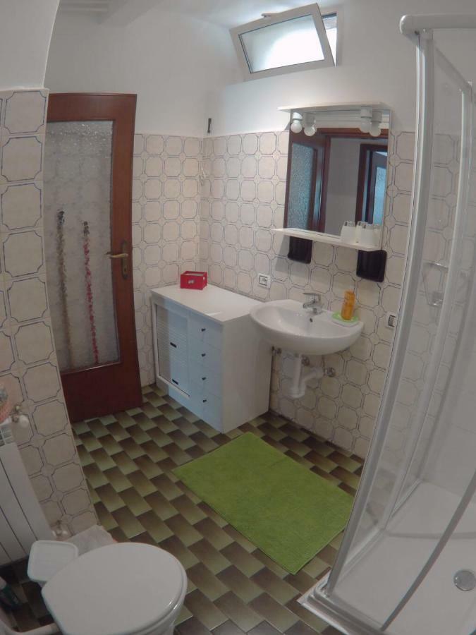 Gli Ulivi Di Nesso Villa Ngoại thất bức ảnh